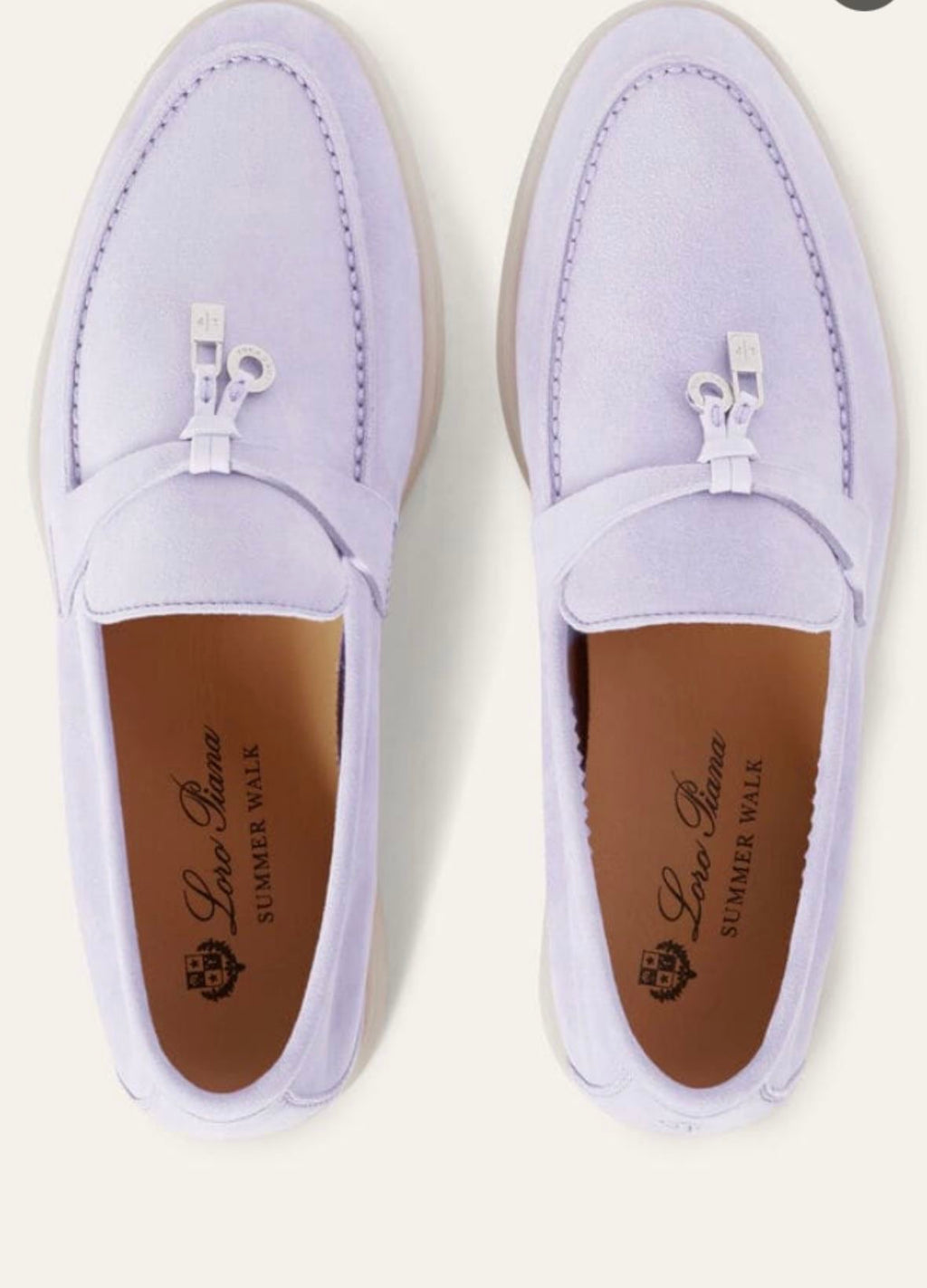 Mocassins ￼￼
