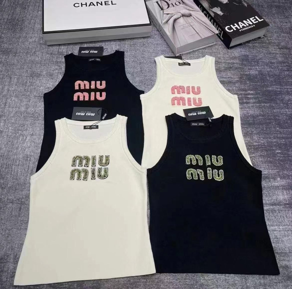 Haut miumiu